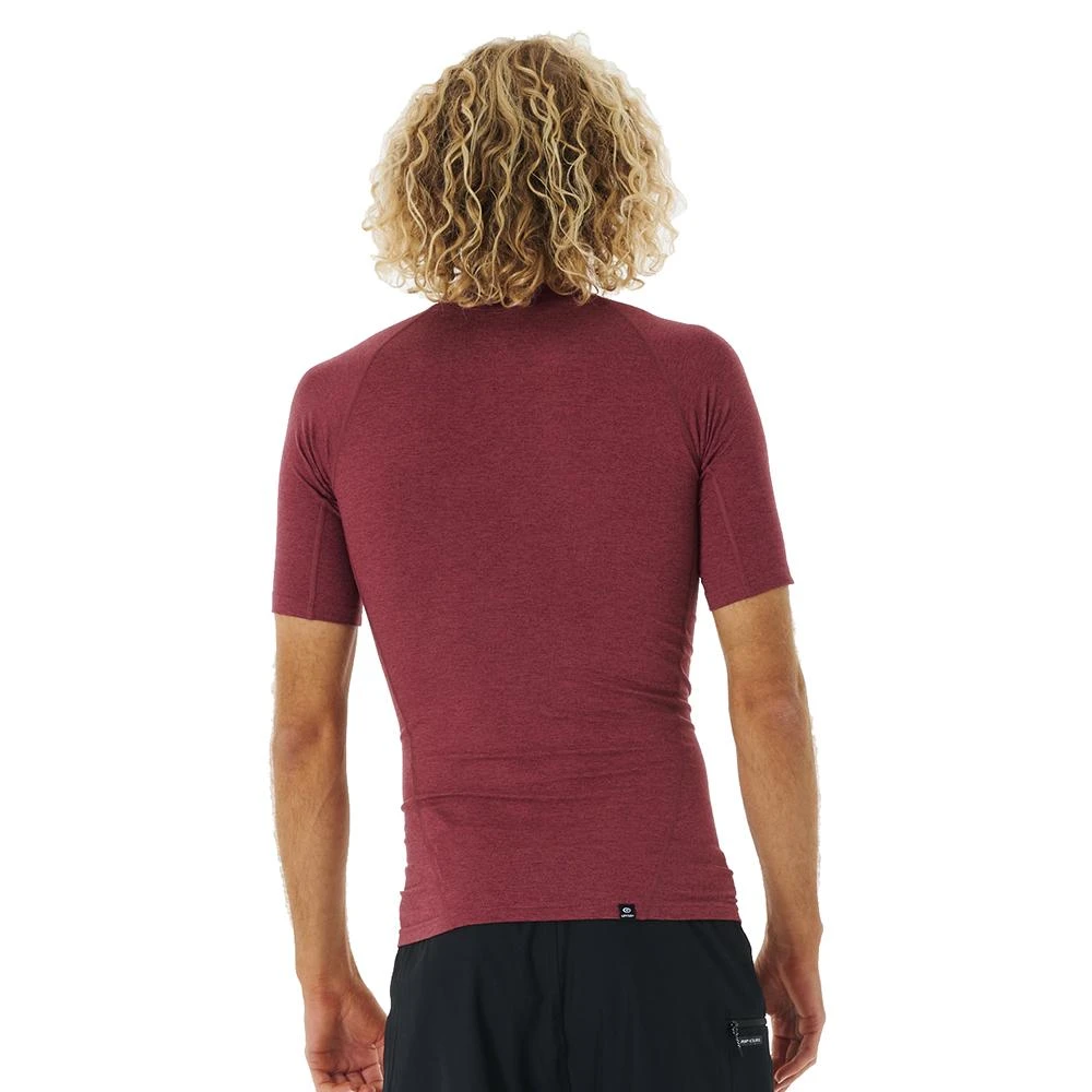 Top Manches Courtes Rip Curl Dawn Patrol Perf S/S UV Maroon Marle 4 Top Manches Courtes Rip Curl Dawn Patrol Perf S/S UV Maroon Marle – Image 2