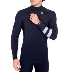 Combinaison Intégrale Manches Longues Hurley Advantage Plus 3/2 Front Zip 2023 Black Blue Nights 12 Combinaison Intégrale Manches Longues Hurley Advantage Plus 3/2 Front Zip 2023 Black Blue Nights -Rip Curl Soldes Boutique c6d1c7a79cc09d4623a4e00ae705a8d7b365be1b H23HRLYWAT3340068 3